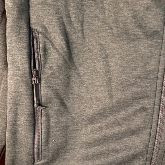 The North Face Men's Olive Green Lightweight Jacket - Picture 5 of 7